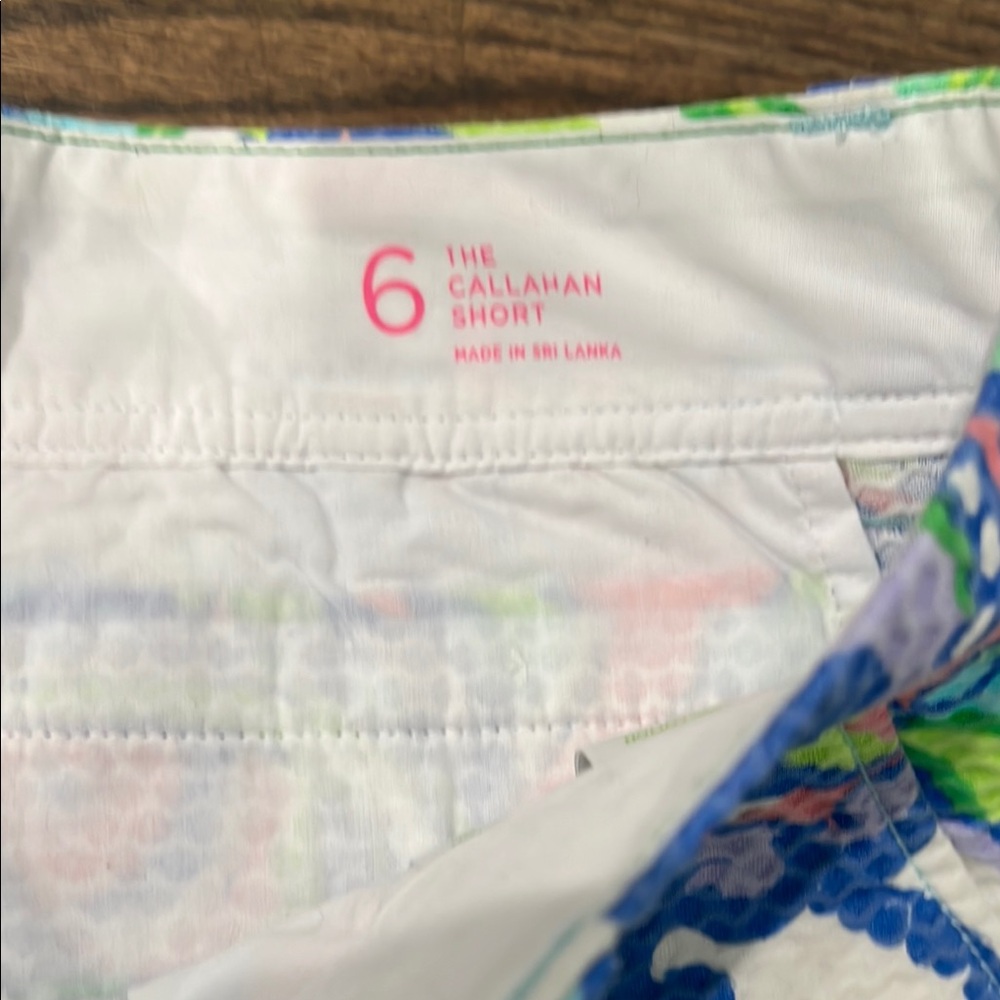 Lilly Pulitzer Blue and Pink Callahan Bermuda Shorts with Vibrant Patterns - Picture 2 of 6